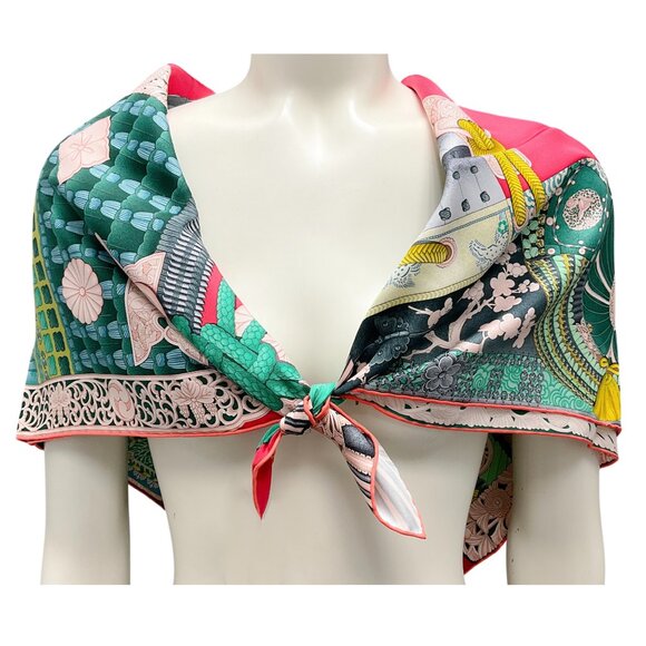 Hermes Rare Red / Green Multi Parures de Samourais Print Square Silk Twill Scarf - Picture 1 of 10